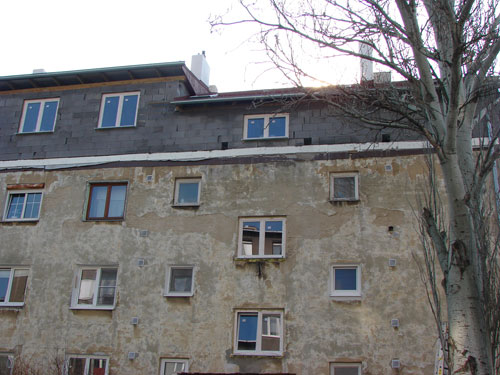 Nadstavba bytových domov na Kadnárovej ul. č. 36-40 a 60-64