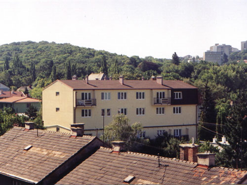 Nadstavba bytového domu na Čerešňovej č.5